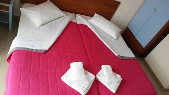 Mandy Suites