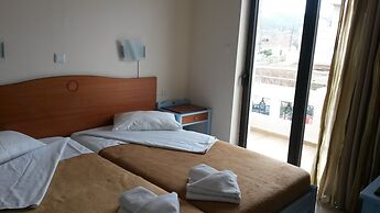 Mandy Suites