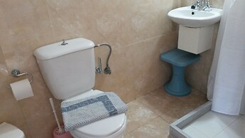 Mandy Suites
