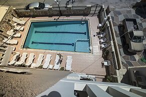 Mandy Suites
