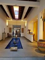 Imagine Villa Hotel