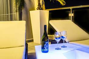 Paramount Bay Penthouse