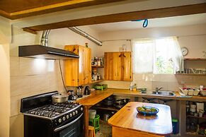 Gipsy Ranch Rooms - Hostel
