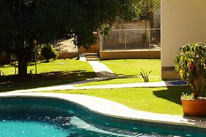 Gipsy Ranch Rooms - Hostel