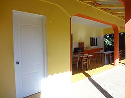 Gipsy Ranch Rooms - Hostel