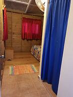 Gipsy Ranch Rooms - Hostel