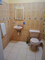 Gipsy Ranch Rooms - Hostel