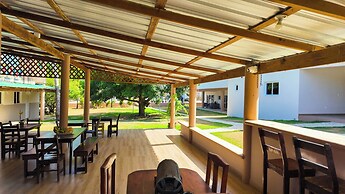 Gipsy Ranch Rooms - Hostel
