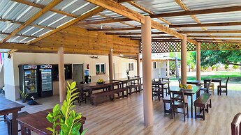 Gipsy Ranch Rooms - Hostel