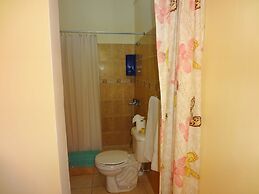 Gipsy Ranch Rooms - Hostel