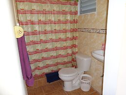 Gipsy Ranch Rooms - Hostel