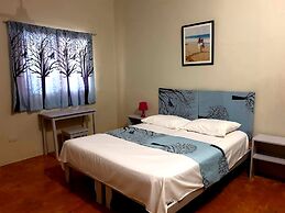 Gipsy Ranch Rooms - Hostel