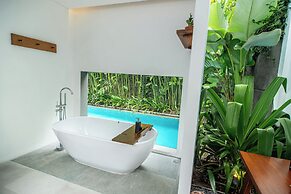 Abia Villa