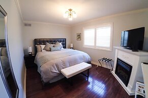 Blue Skies Bed and Breakfast
