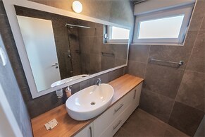Aparthotel Plat