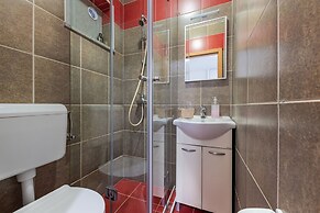 Aparthotel Plat