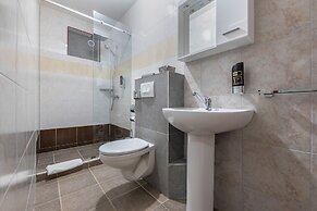 Aparthotel Plat