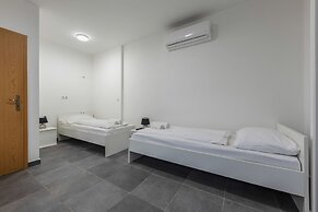 Aparthotel Plat