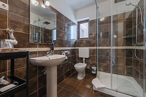 Aparthotel Plat