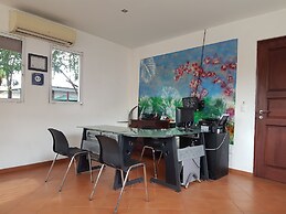 RDG Hotel