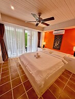 Calypso Beach & Dive Resort