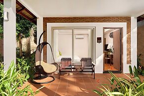 Famiana Green Villa