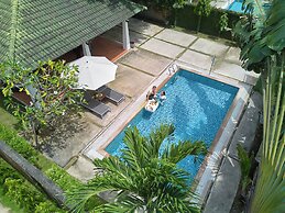 Famiana Green Villa