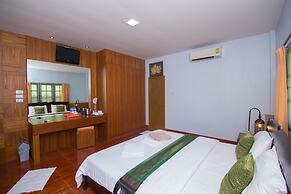 Mountain Resort Koh Lipe