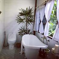 House of Love at Pai
