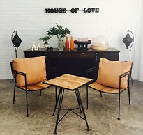 House of Love at Pai