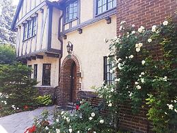Ambassador B&B