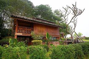 Pai Treehouse Resort