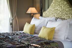 Reverie Siam Resort