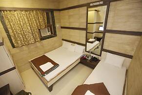 Hotel Al Moazin