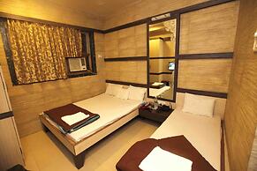 Hotel Al Moazin