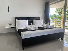 Papa Fred's Beach Resort