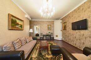 Hotel 1913 Year