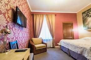 Hotel 1913 Year