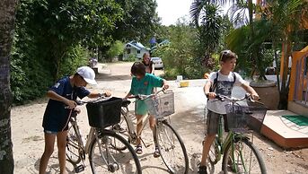 Samui Poshtel