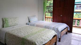 Samui Poshtel