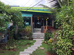 Samui Poshtel