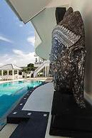 Eden Resort