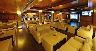 Metro Grand Hotel