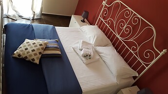 Ascot Hotel