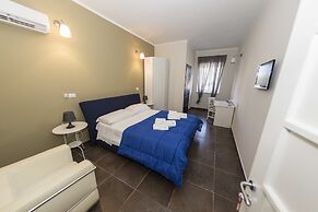Ascot Hotel