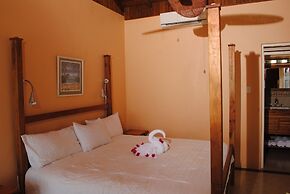 Luna Sea Inn