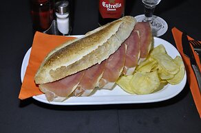 Pensión El Amigo