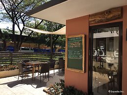 Coron Ecolodge