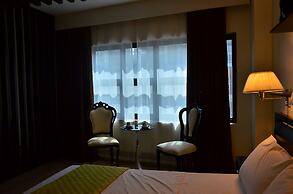 Oriental Zen Suites