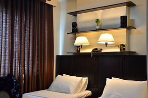 Oriental Zen Suites
